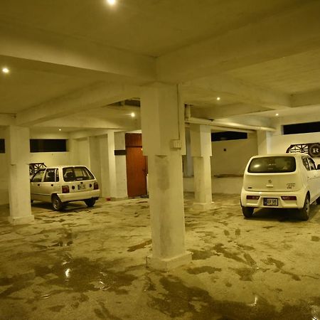 Republika Urban Appartamento Abbottabad Esterno foto